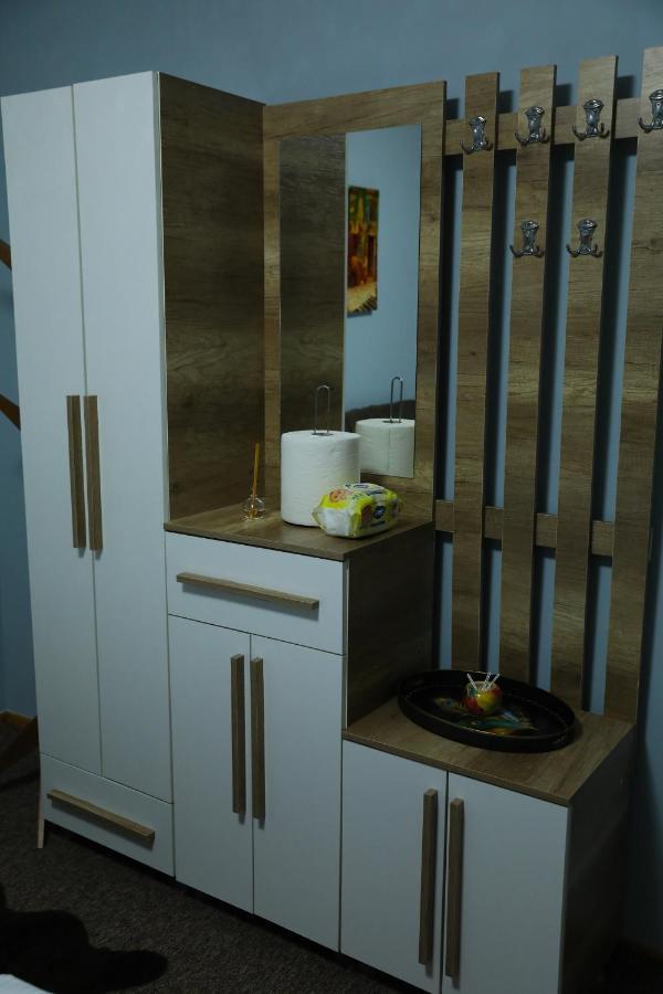 City Park Hostel Pristina Extérieur photo